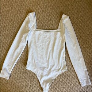 Babaton Classic White Long Sleeve Bodysuit